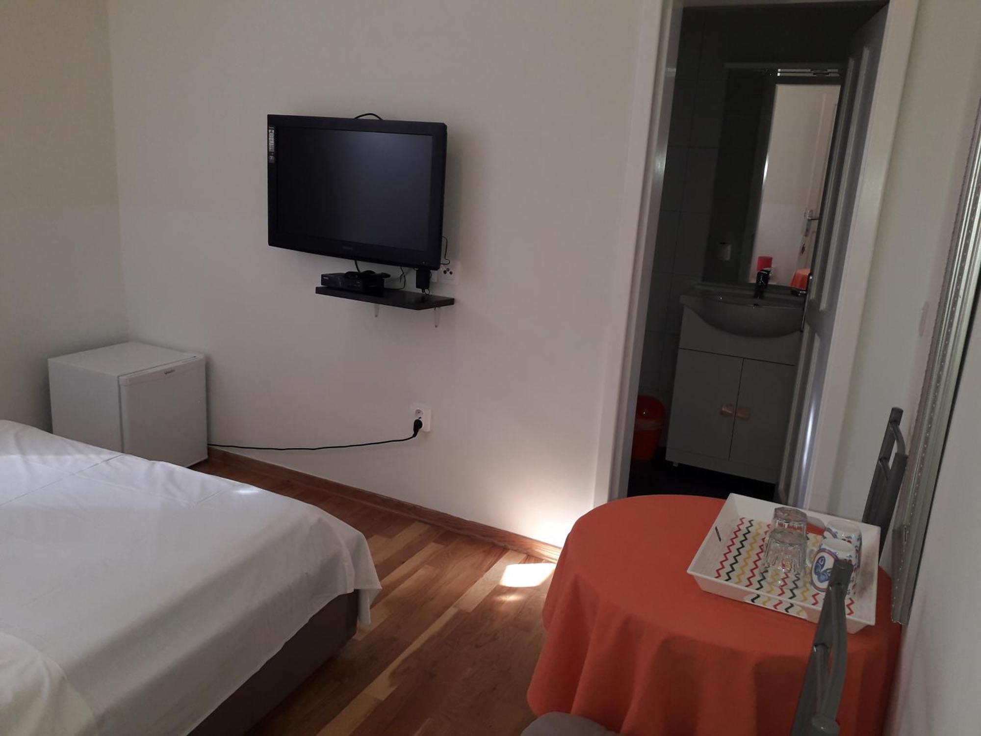 Apartamento Studio On Main Pedestrian Street Pula Exterior foto